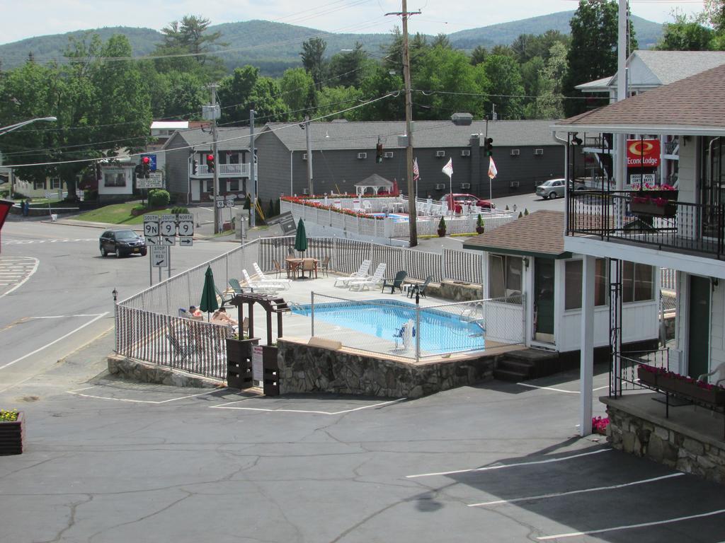 The Lake George Inn Esterno foto