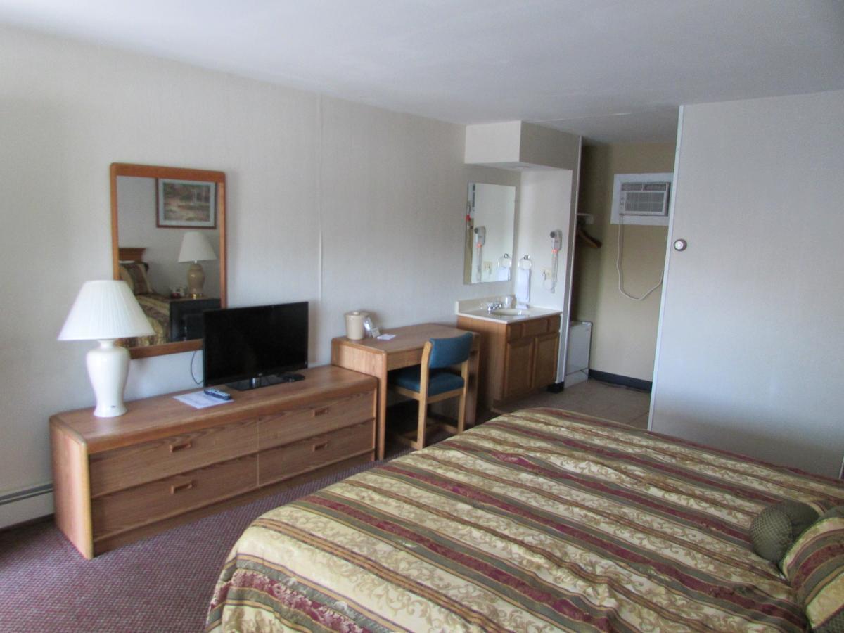 The Lake George Inn Esterno foto