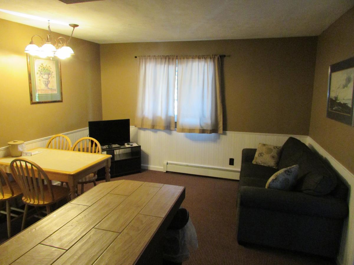The Lake George Inn Esterno foto
