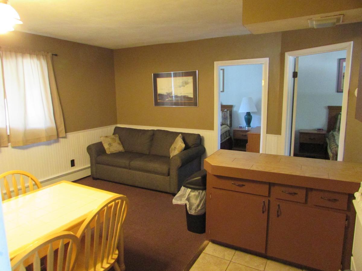 The Lake George Inn Esterno foto